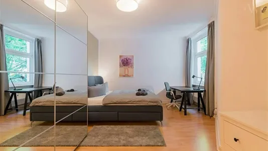 Apartments in Berlin Mitte - photo 4