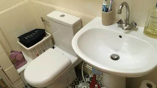 Apartments in Paris 16ème arrondissement (South) - photo 2