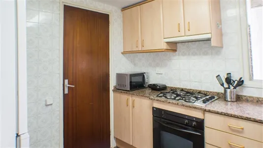 Rooms in Barcelona Gràcia - photo 5