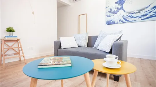 Apartments in Barcelona Ciutat Vella - photo 4