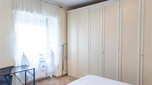 Rooms in Roma Municipio V – Prenestino/Centocelle - photo 1