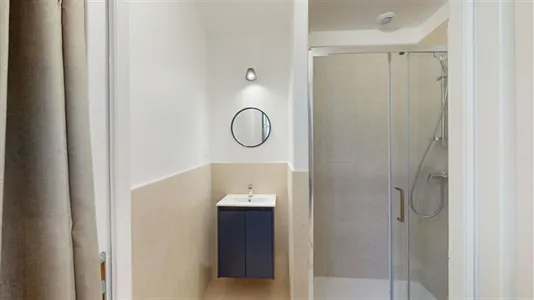 Rooms in Paris 18ème arrondissement - Montmartre - photo 5