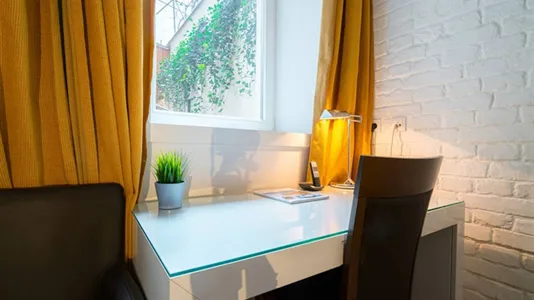 Apartments in Vienna Josefstadt - photo 8