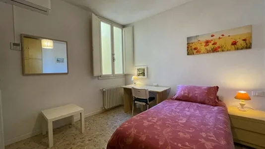 Rooms in Florence - photo 3