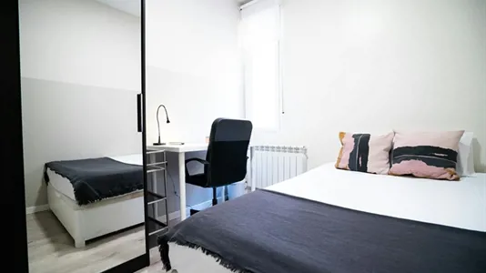 Rooms in Madrid Centro - photo 2