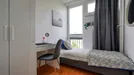 Room for rent, Warsaw, &lt;span class=&quot;blurred street&quot; onclick=&quot;ProcessAdRequest(13508287)&quot;&gt;&lt;span class=&quot;hint&quot;&gt;See streetname&lt;/span&gt;[xxxxxxxxxxxxx]&lt;/span&gt;