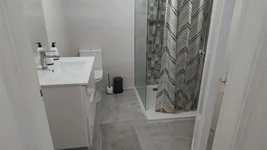 Rooms in Almada - photo 8