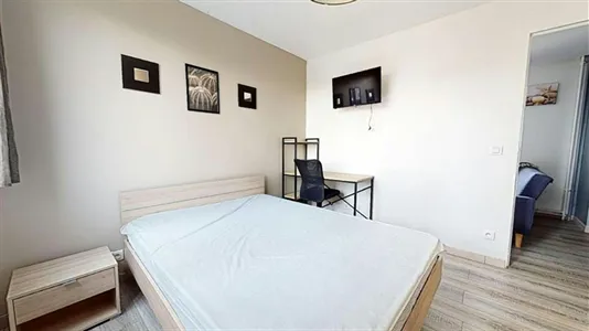 Rooms in Toulouse - photo 2