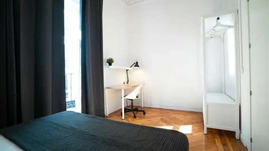 Rooms in Madrid Centro - photo 7