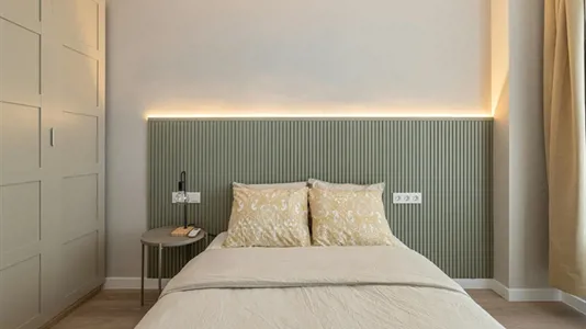 Rooms in Barcelona Eixample - photo 3