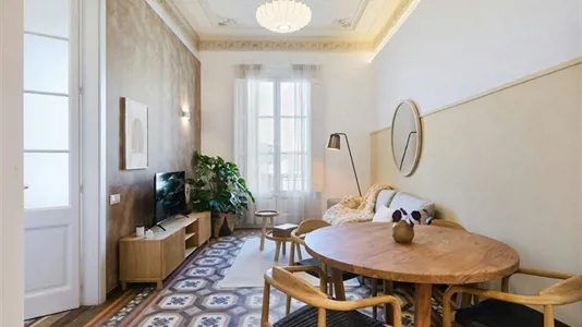 Apartments in Barcelona Ciutat Vella - photo 3