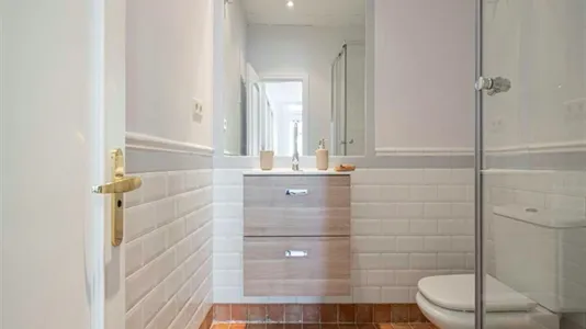 Rooms in Madrid Centro - photo 7