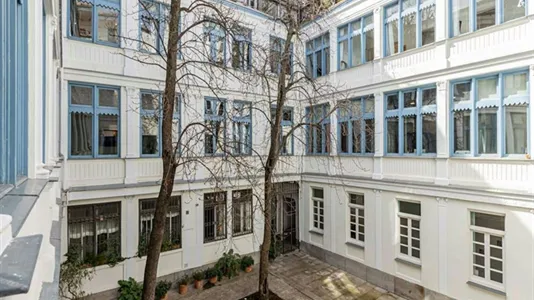 Rooms in Madrid Centro - photo 7