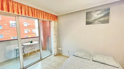 Room for rent in Madrid Puente de Vallecas, Madrid