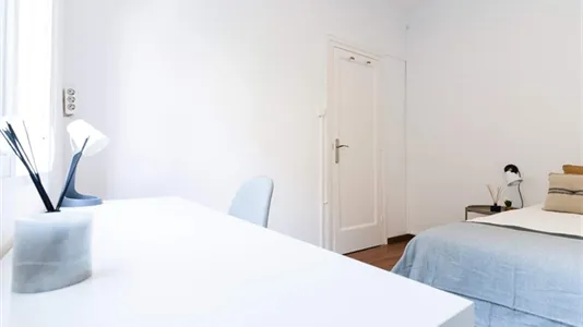 Rooms in Barcelona Gràcia - photo 5