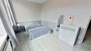 Room for rent, Lille, Hauts-de-France, &lt;span class=&quot;blurred street&quot; onclick=&quot;ProcessAdRequest(13700500)&quot;&gt;&lt;span class=&quot;hint&quot;&gt;See streetname&lt;/span&gt;[xxxxxxxxxxxxx]&lt;/span&gt;