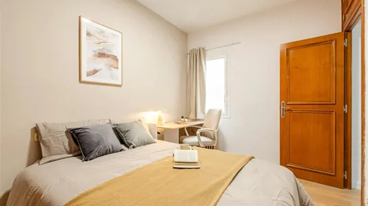 Rooms in Barcelona Eixample - photo 3