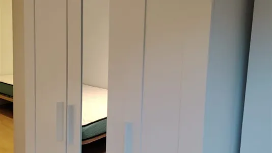 Rooms in Barcelona Eixample - photo 3