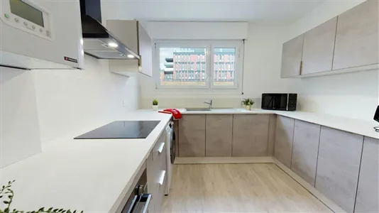 Rooms in Lyon - photo 7