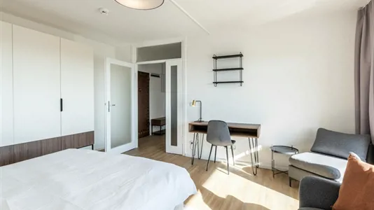 Rooms in Berlin Charlottenburg-Wilmersdorf - photo 2