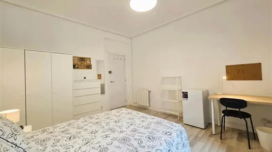 Rooms in Madrid Centro - photo 3
