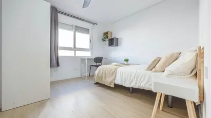 Room for rent in el Camí de Vera, Comunidad Valenciana