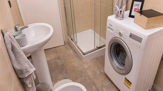 Rooms in Milano Zona 2 - Stazione Centrale, Gorla, Turro, Greco, Crescenzago - photo 4