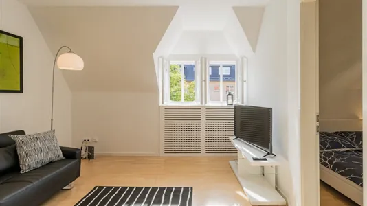 Apartments in Berlin Steglitz-Zehlendorf - photo 9