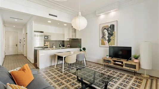 Apartments in Barcelona Eixample - photo 4