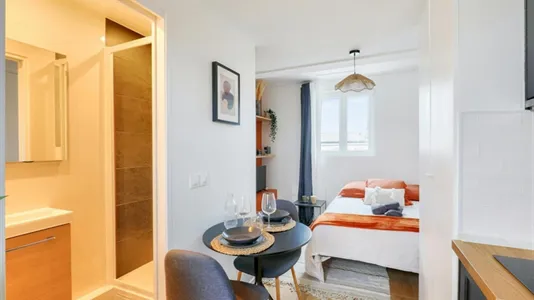 Apartments in Nogent-sur-Marne - photo 4