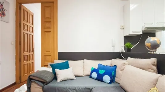 Rooms in Madrid Chamberí - photo 5