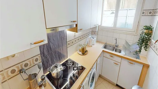 Rooms in Paris 17ème arrondissement - photo 6