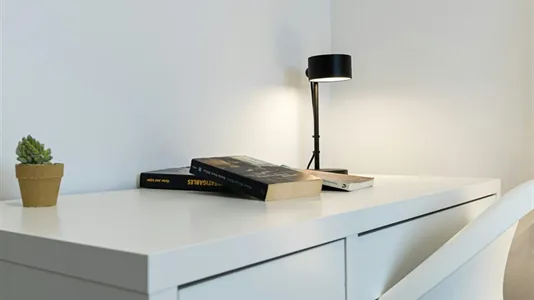 Rooms in Madrid Retiro - photo 4