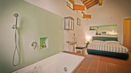 Houses in Impruneta - photo 10