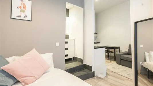 Apartments in Madrid Centro - photo 4