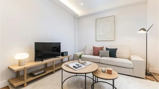 Apartments in Madrid Centro - photo 1