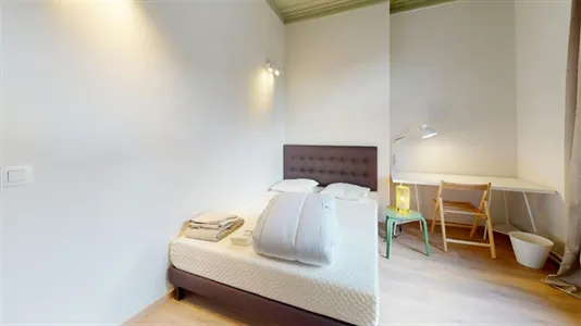 Rooms in Brussels Vorst - photo 2