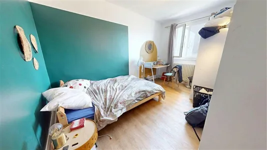 Rooms in Lyon - photo 2
