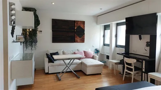 Apartments in Madrid Centro - photo 2