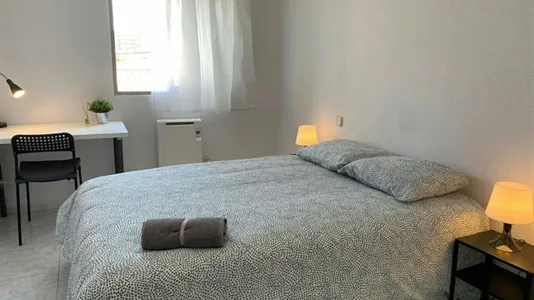 Rooms in Madrid Puente de Vallecas - photo 5