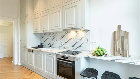 Apartments in Location is not specified - photo 8