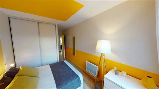 Rooms in Paris 15ème arrondissement - photo 2