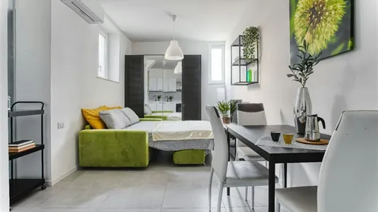 Apartments in Milano Zona 5 - Vigentino, Chiaravalle, Gratosoglio - photo 4