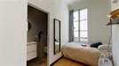 Room for rent, Paris 9ème arrondissement, Paris, &lt;span class=&quot;blurred street&quot; onclick=&quot;ProcessAdRequest(13804812)&quot;&gt;&lt;span class=&quot;hint&quot;&gt;See streetname&lt;/span&gt;[xxxxxxxxxxxxx]&lt;/span&gt;