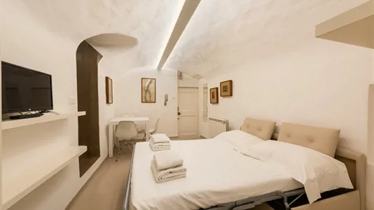 Apartments in Florence - photo 2