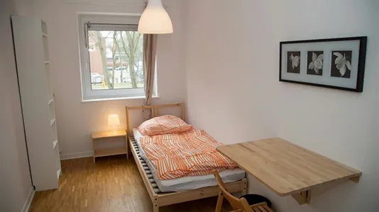 Rooms in Hamburg Wandsbek - photo 2