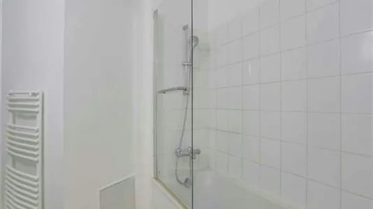 Rooms in Paris 19ème arrondissement - photo 7