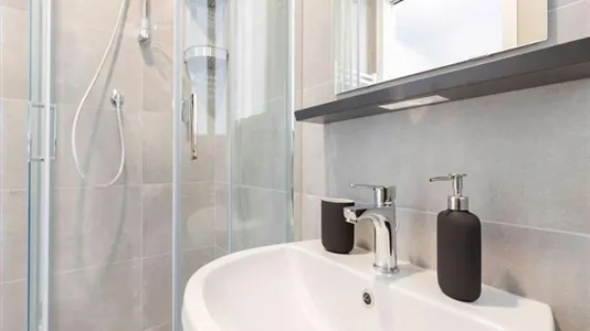 Rooms in Milano Zona 5 - Vigentino, Chiaravalle, Gratosoglio - photo 8