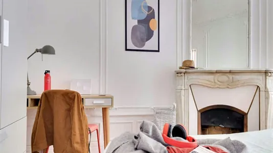 Rooms in Paris 20ème arrondissement - photo 4