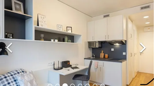 Rooms in Praha 6 - photo 2